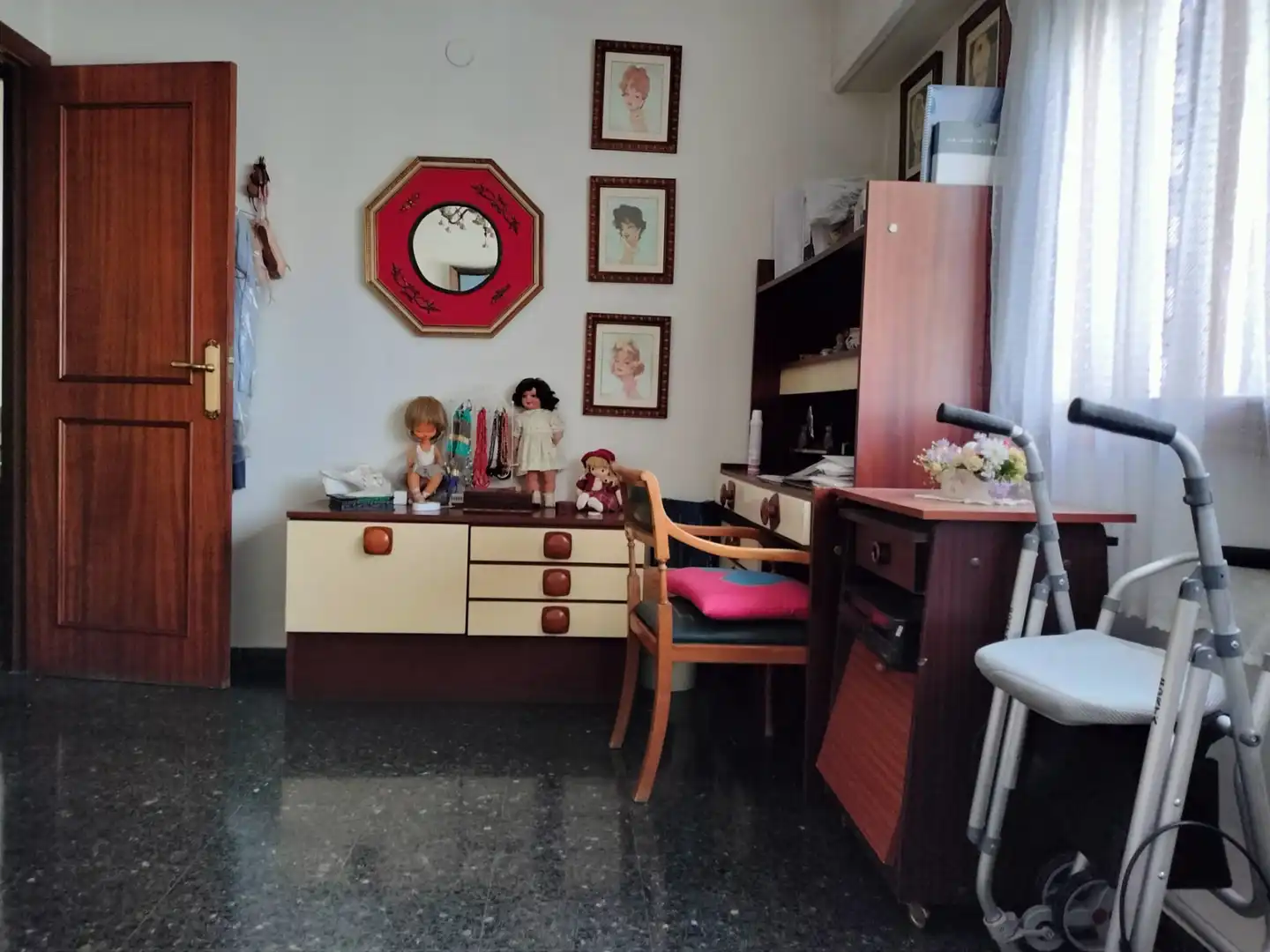 Sala d'estar de Pis en venda en Valencia amb Moblat, Forn i Rentadora