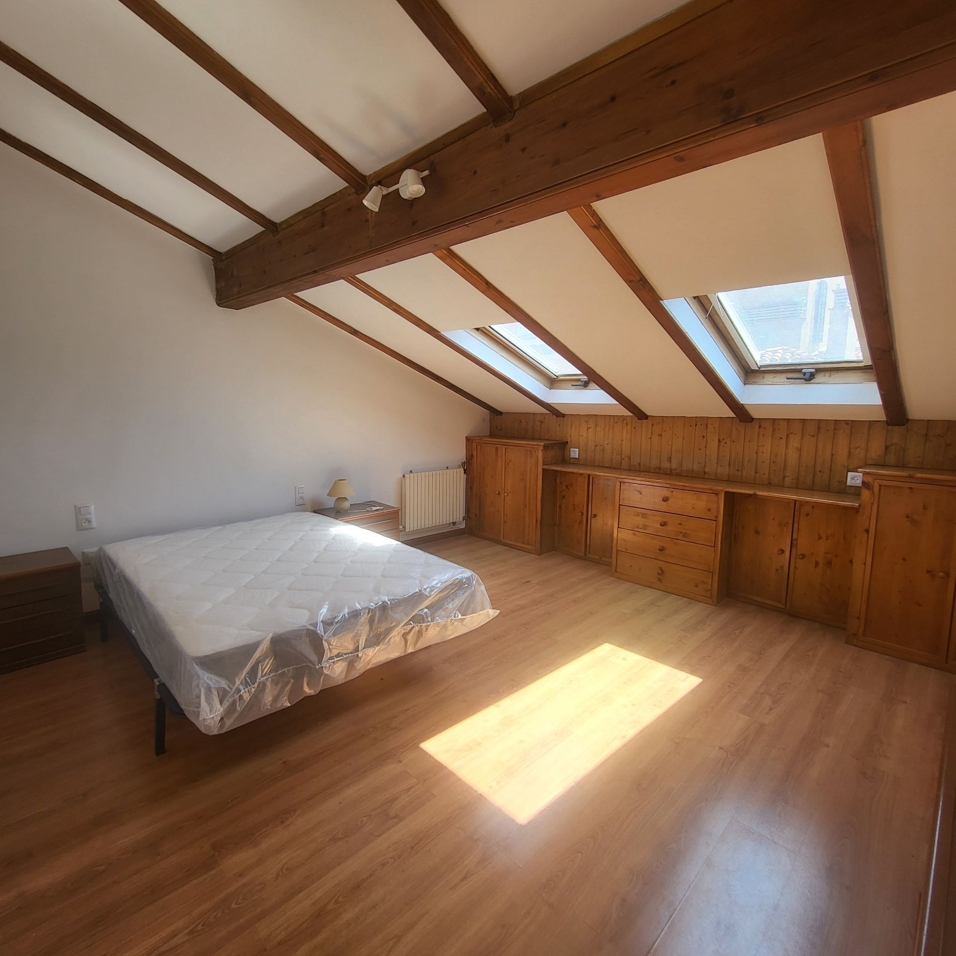 Habitación de Piso de alquiler en Ávila Capital con Calefacción y Amueblado