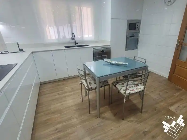 Cocina de Casa o chalet en venta en Vinaròs con Aire acondicionado, Calefacción y Parquet