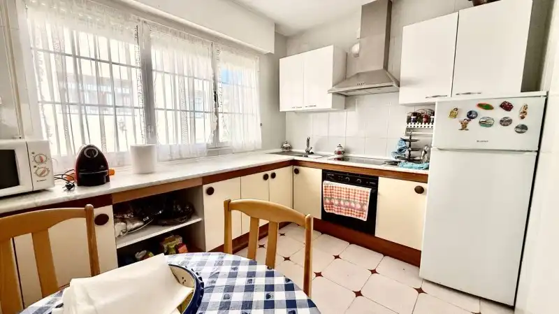 Cuina de Casa o xalet en venda en El Espinar amb Calefacció, Jardí privat i Parquet