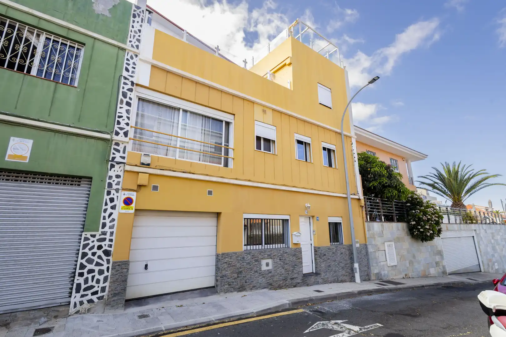 Vista exterior de Casa o chalet en venta en Santa Cruz de Tenerife con Terraza y Trastero