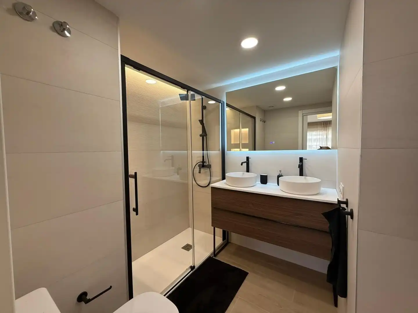 Piso en venta en Calle PIANISTA AMPARO ITURBI, La Creu Coberta