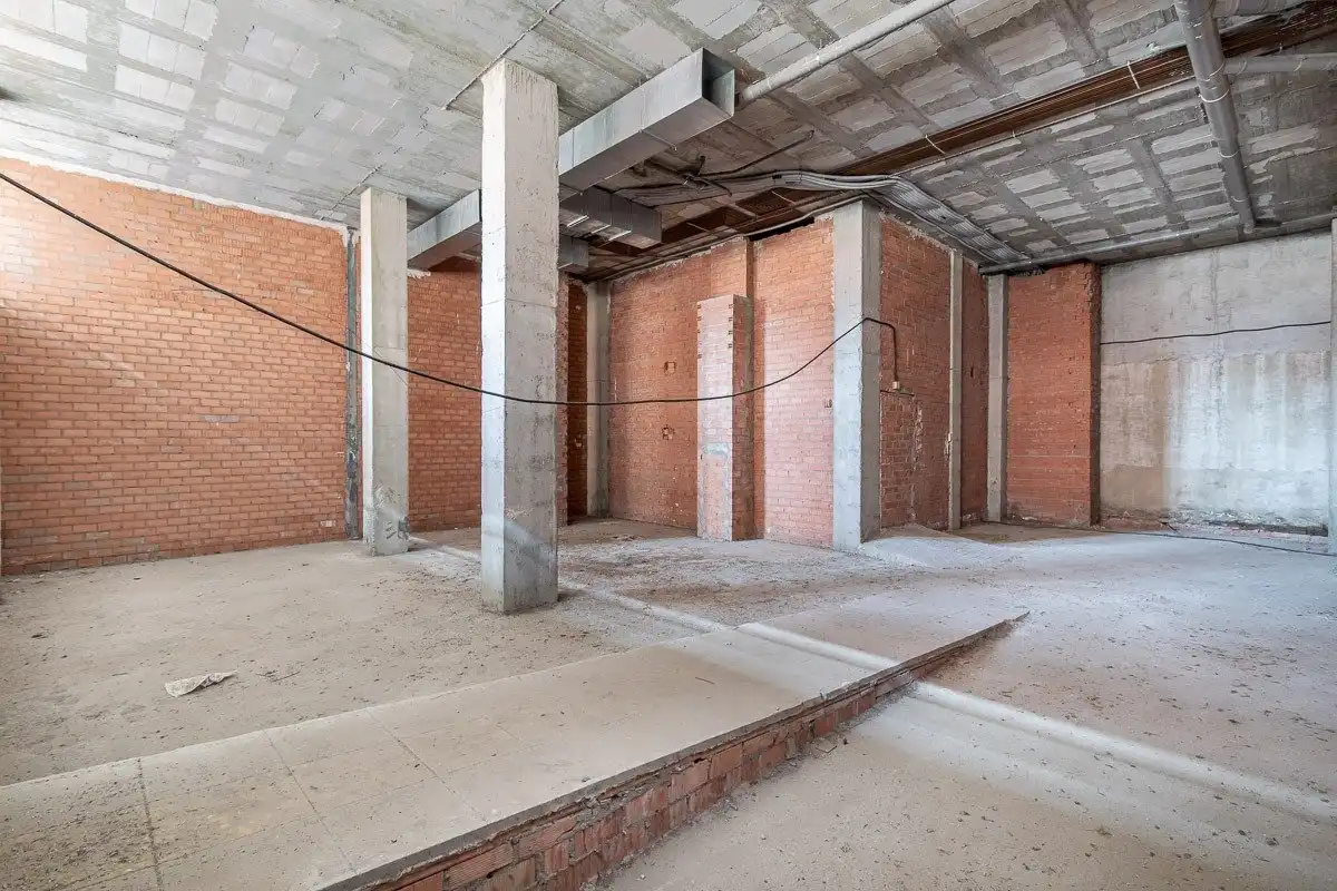 Local en venta en  Granada Capital