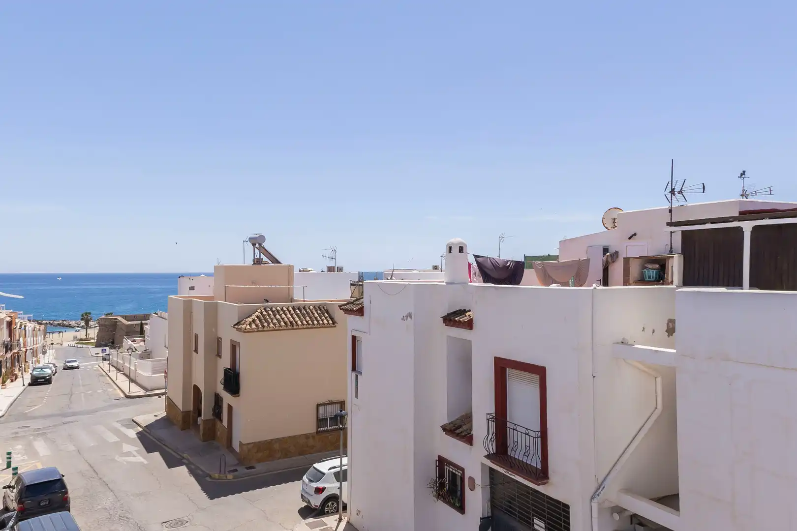 Vista exterior de Casa adosada en venta en Garrucha con Aire acondicionado, Terraza y Balcón