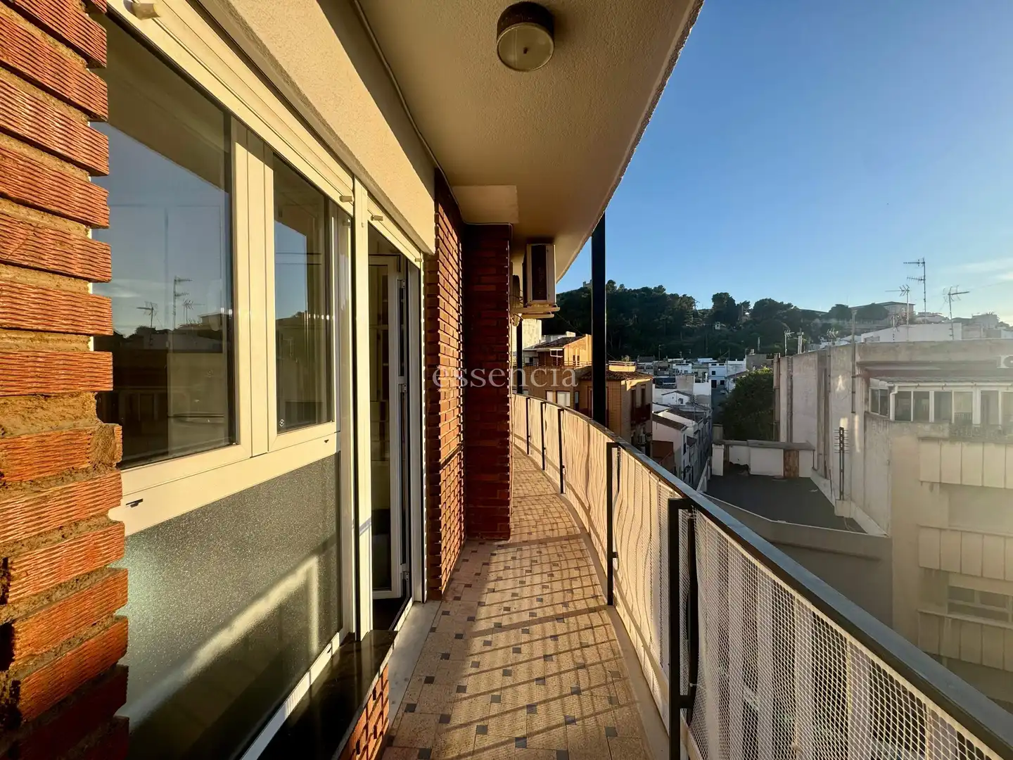 Terrassa de Pis en venda en Oliva amb Aire condicionat i Traster