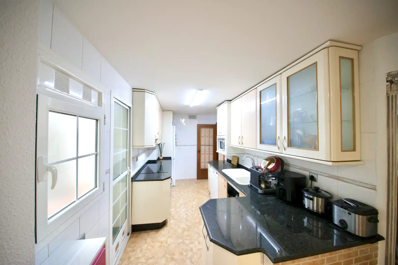 Kitchen of Flat for sale in Manises  with Air Conditioner, Terrace and Balcony