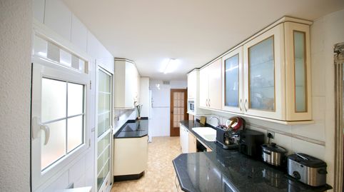 Foto 5 de Piso en venta en Carrer Ribarroja, Centro Ciudad, Manises