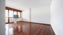 Living room of Flat for sale in Castro-Urdiales  with Balcony