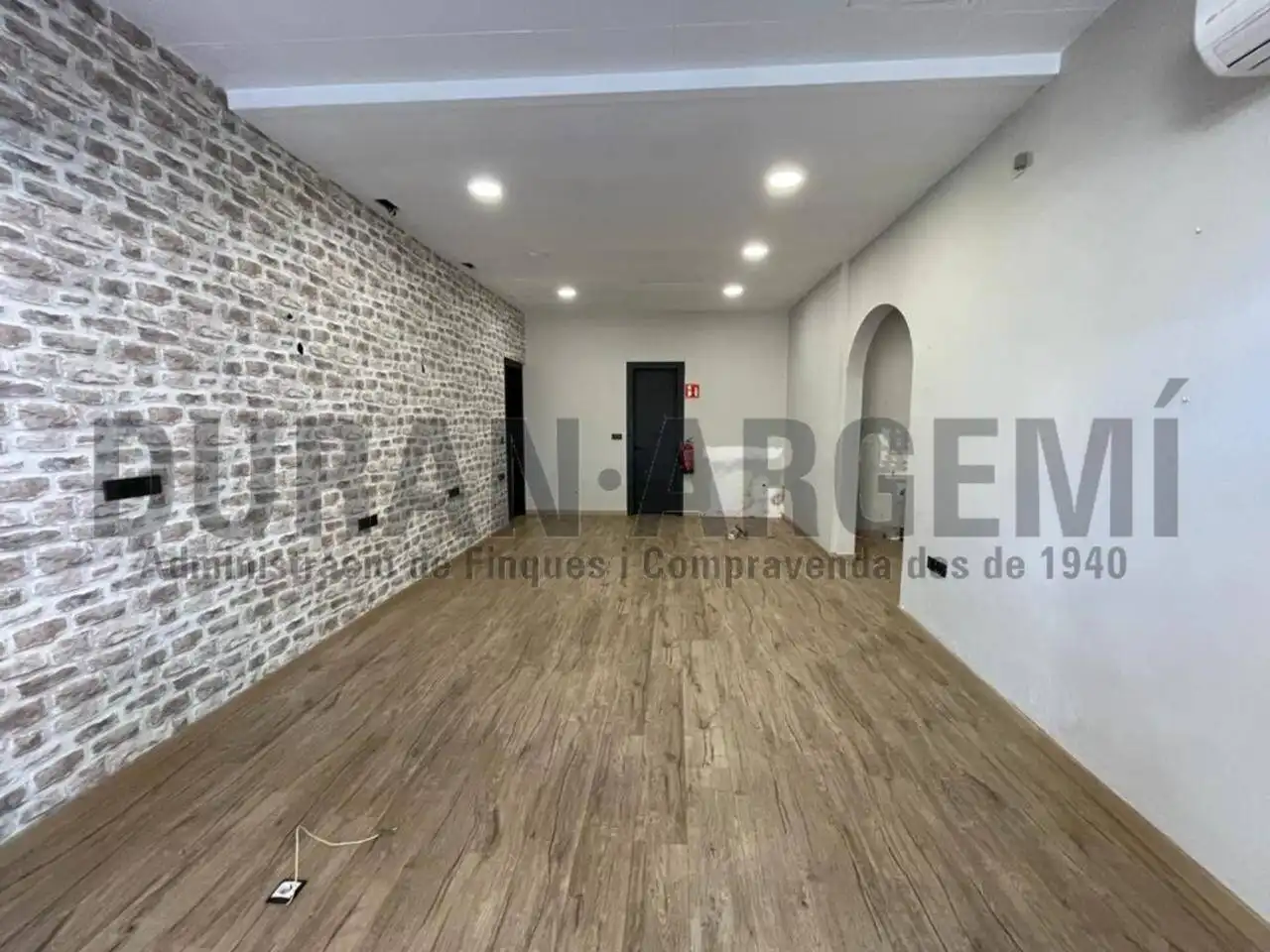 Commercial properties for rent in Terrassa  with Air Conditioner