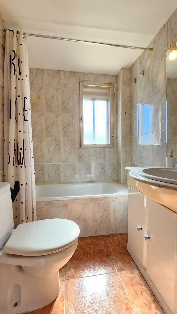 Baño de Piso en venta en Zaragoza con Aire acondicionado, Calefacción y Terraza