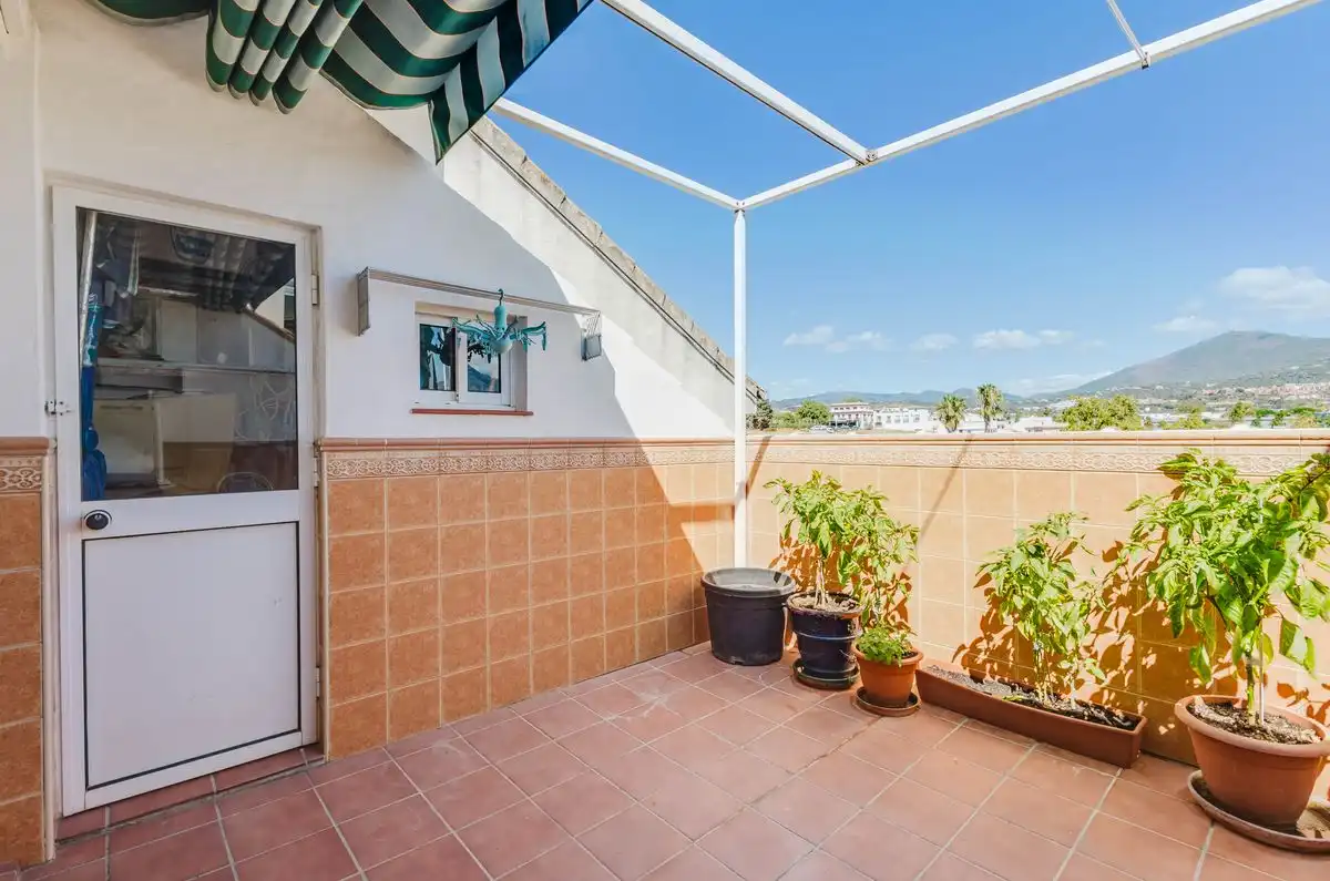 Terrassa de Casa adosada en venda en Marbella amb Calefacció, Terrassa i Balcó