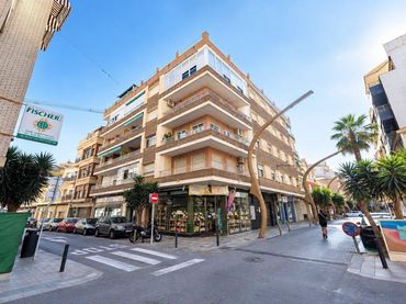 Appartement compact avec balcon à vendre à N/A