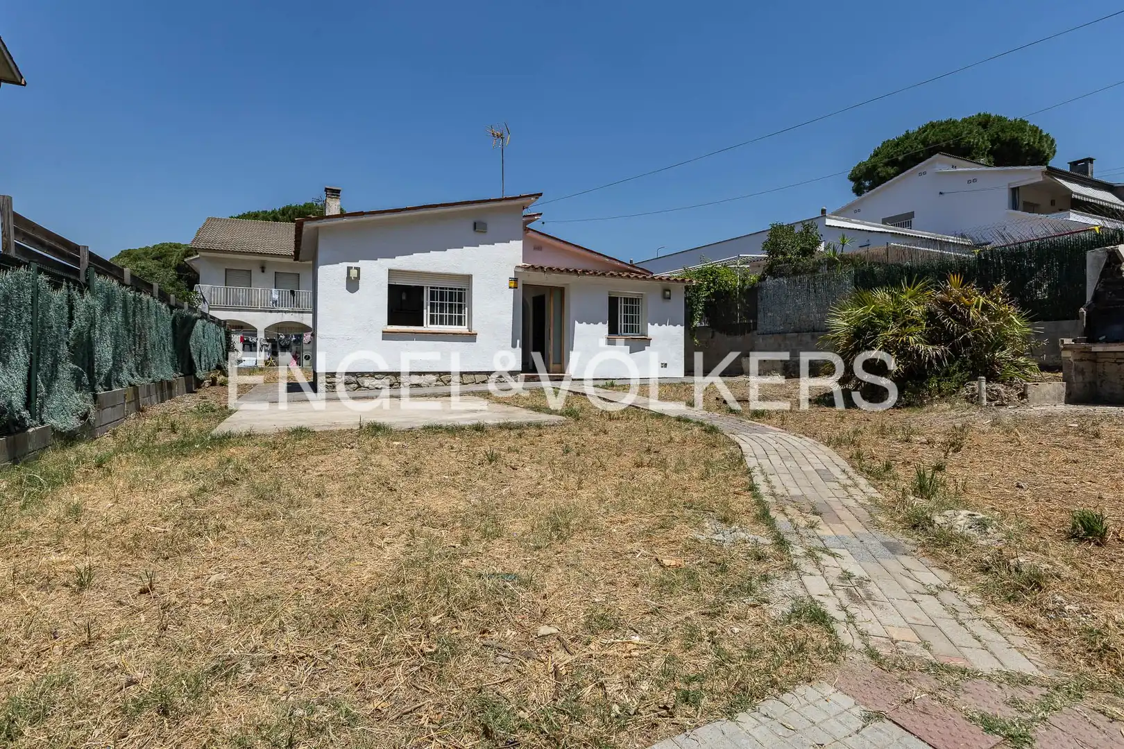 Vista exterior de Casa o chalet en venta en Llinars del Vallès con Calefacción y Jardín privado