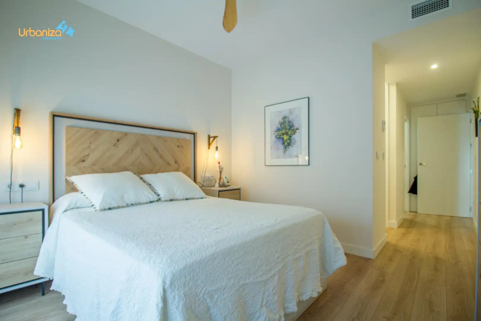 Schlafzimmer von Dachboden zum Verkauf in Badajoz mit Klimaanlage, Heizung und Terrasse