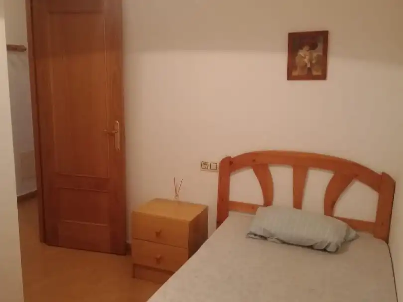Piso con ascensor en venta en Calle Cristóbal Colón 77, imagen 13