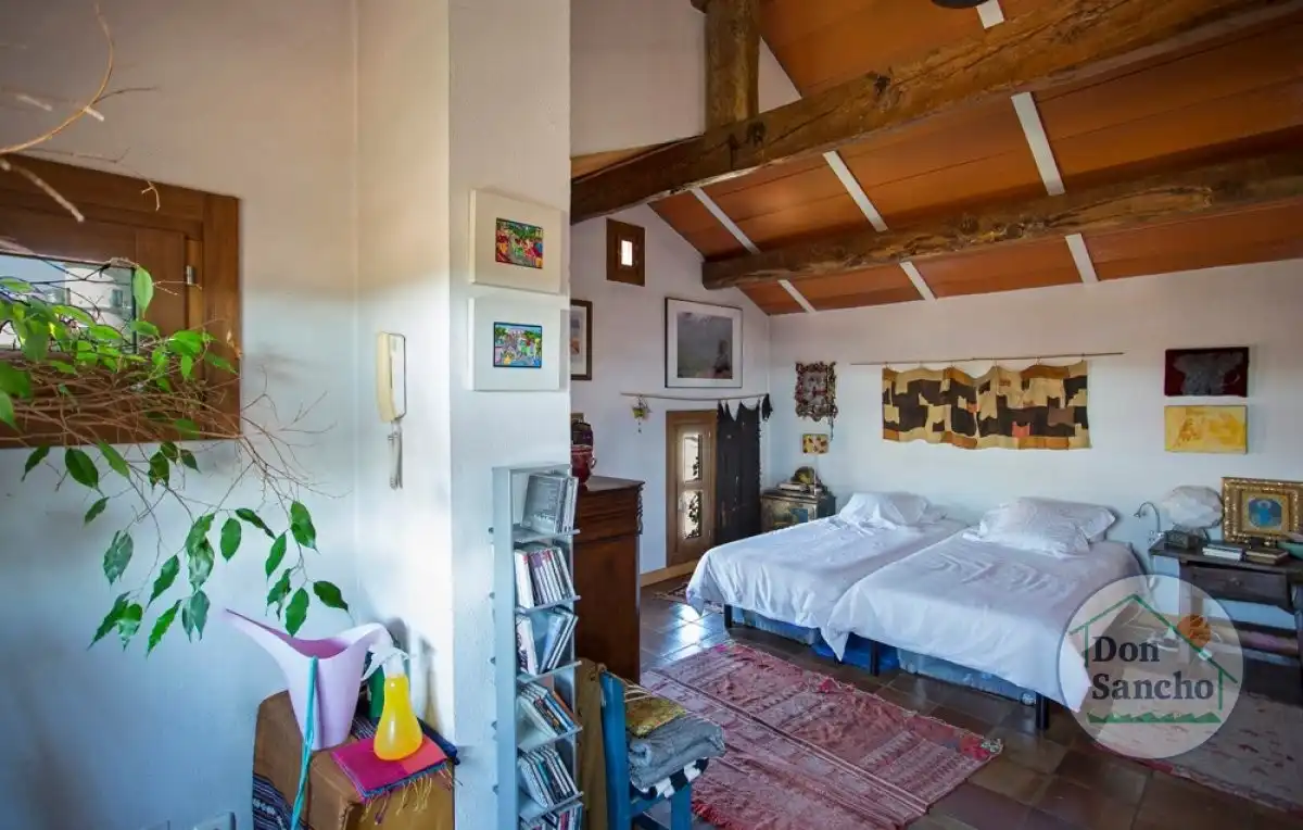 Bedroom of Houses for sale in Simancas  with Heating