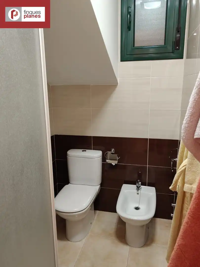 Baño de Dúplex en venta en Les Valls de Valira con Calefacción, Terraza y Amueblado