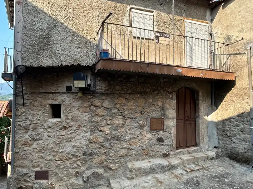 Haus zum Verkauf in Calle Arrabal 10