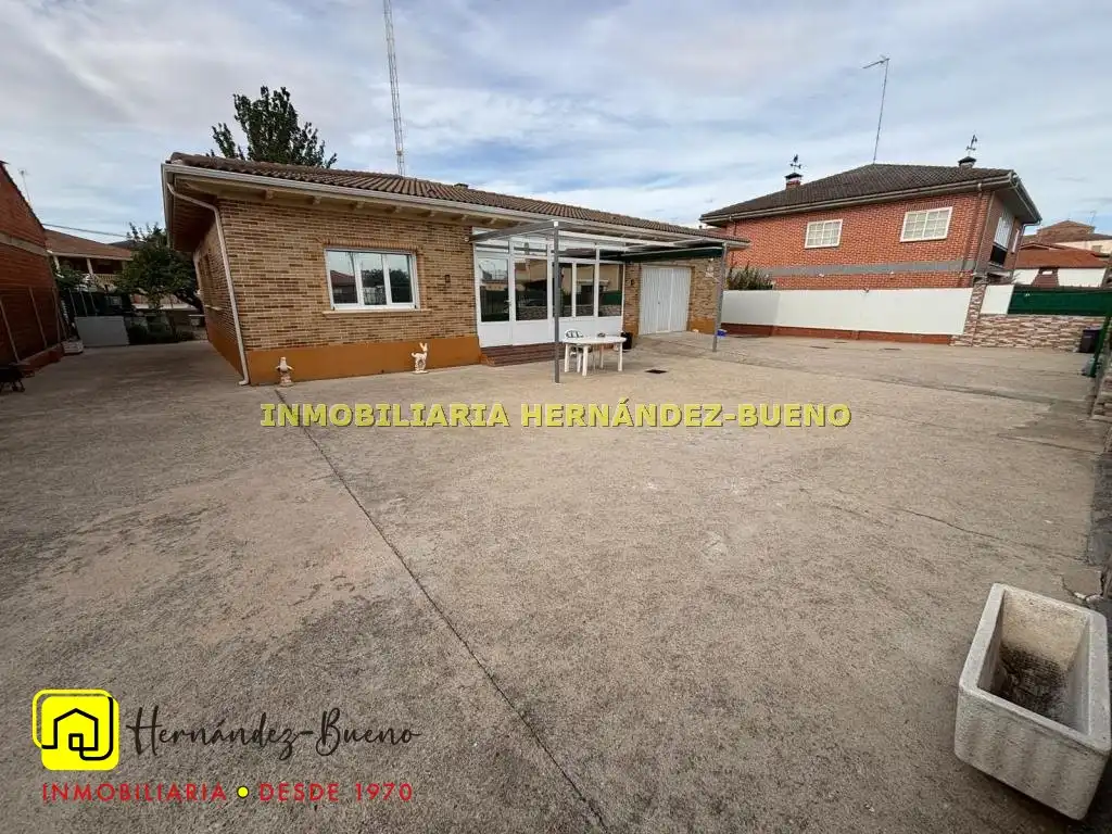 Vista exterior de Casa o xalet en venda en Cañizal, Zamora