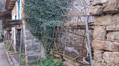 Foto 4 de Casa adosada en venda a Saja - C/ la Rosa, 8, Los Tojos , Cantabria