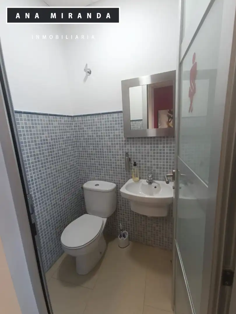 Baño de Local de alquiler en Alboraya con Aire acondicionado y Amueblado