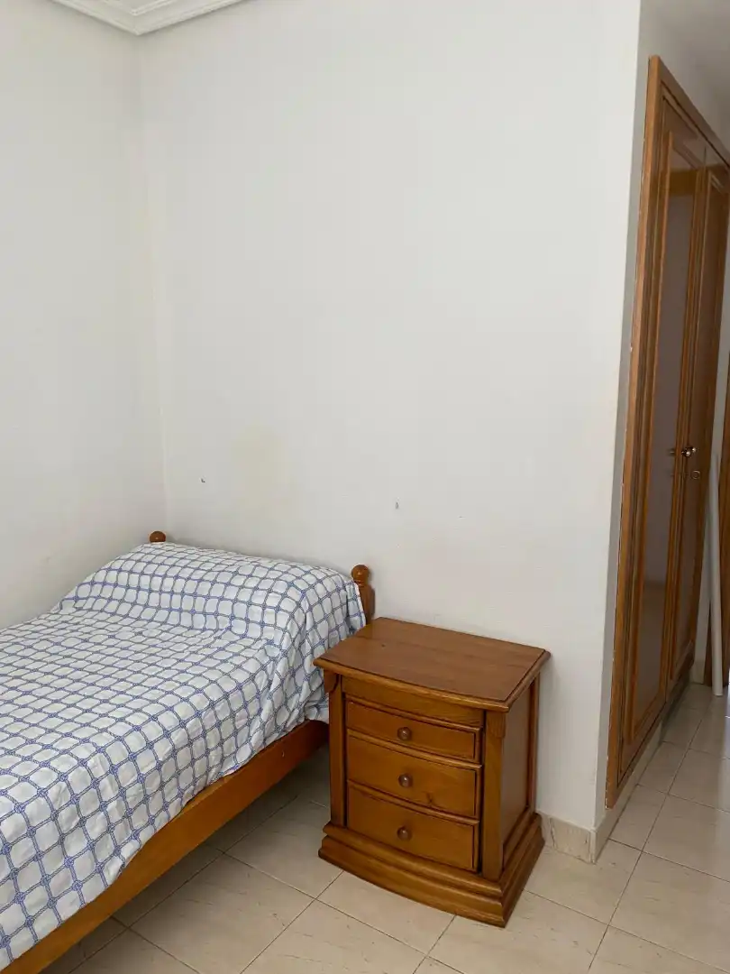 Habitación de Piso para compartir en Centro