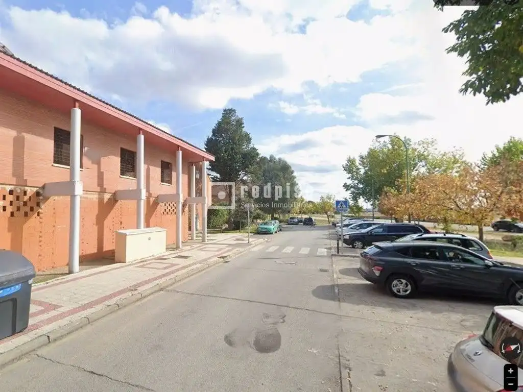 Parking de Local en venta en Getafe con Terraza