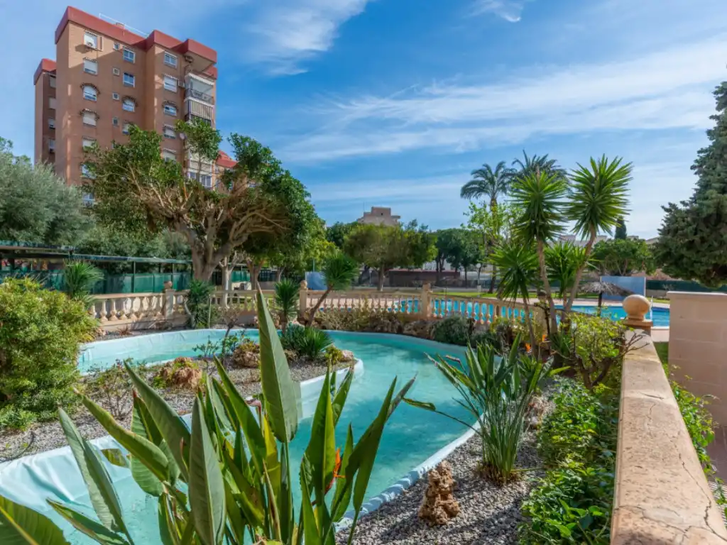 Apartamento en venta en Avenida Ausias March, Campello Playa