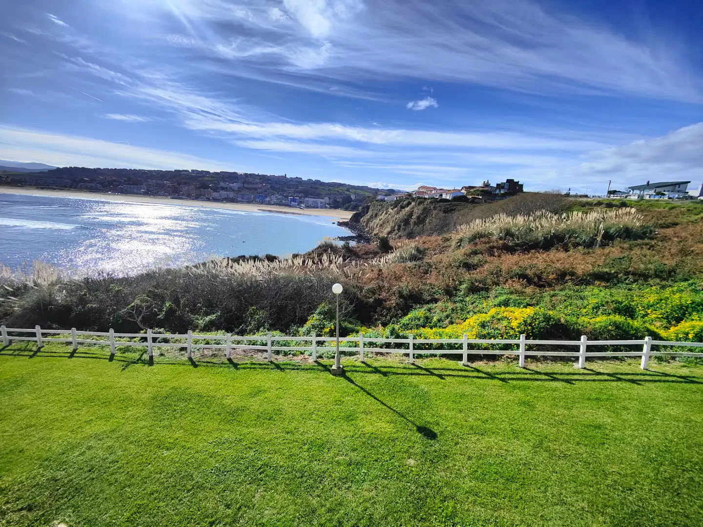 Jardín de Planta baja de alquiler en Suances con Calefacción, Terraza y Amueblado