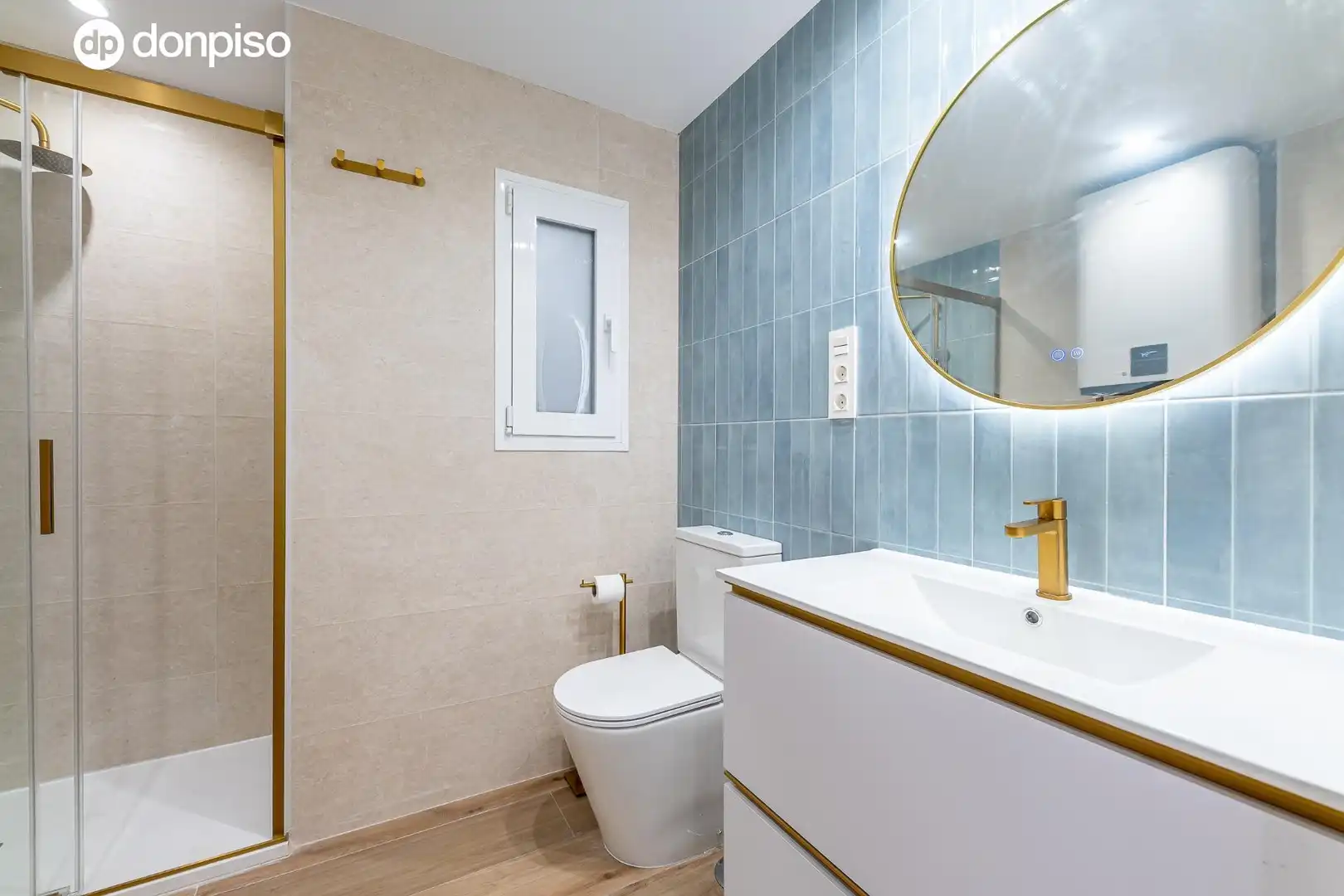 Baño de Piso en venta en Málaga con Aire acondicionado y Calefacción