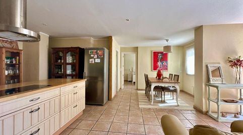 Foto 2 de Piso en venta en Avenida Nuestro Padre Jesús Cautivo, Los Boliches, Fuengirola