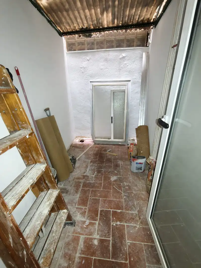 Piso en venta en Sant Boi de Llobregat con Parquet, Horno y Balcón