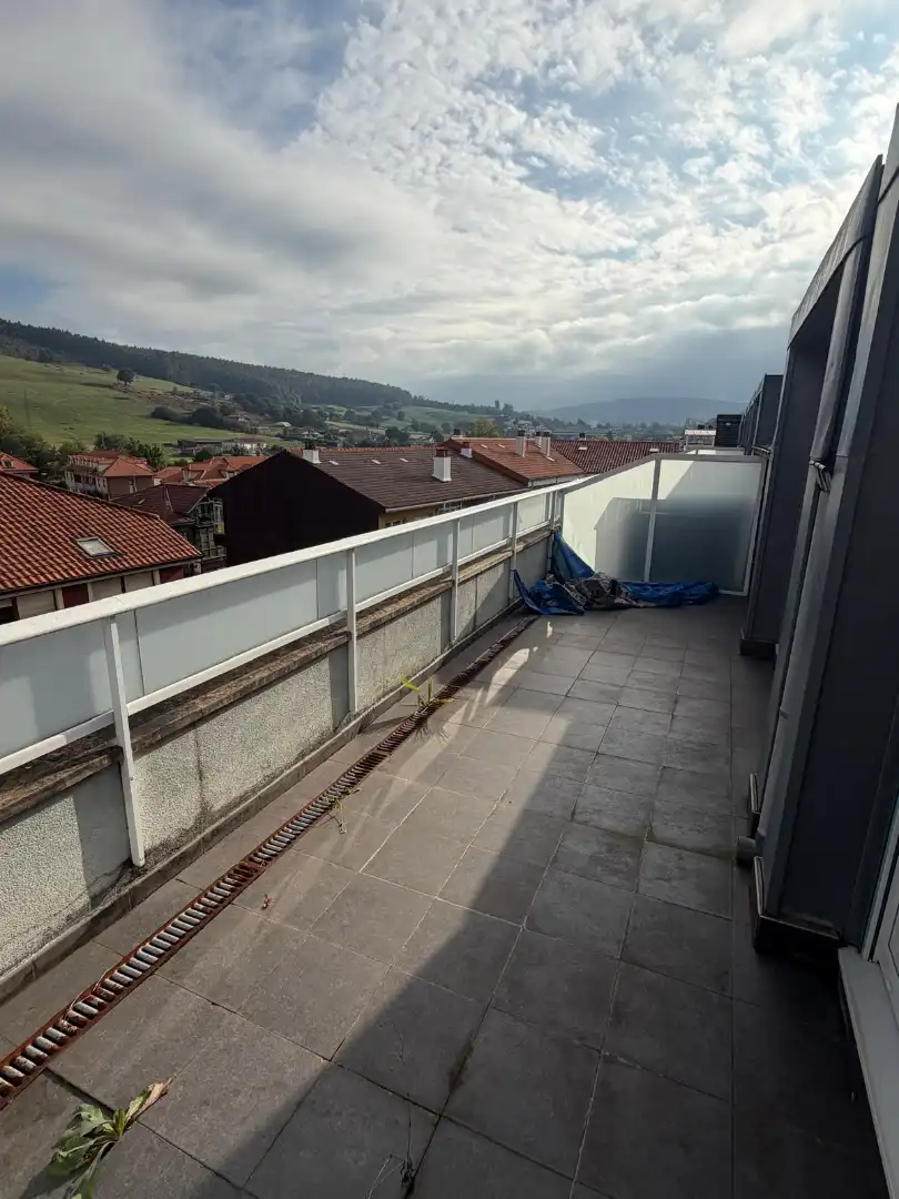 Terrace of Duplexes for rent in Renedo