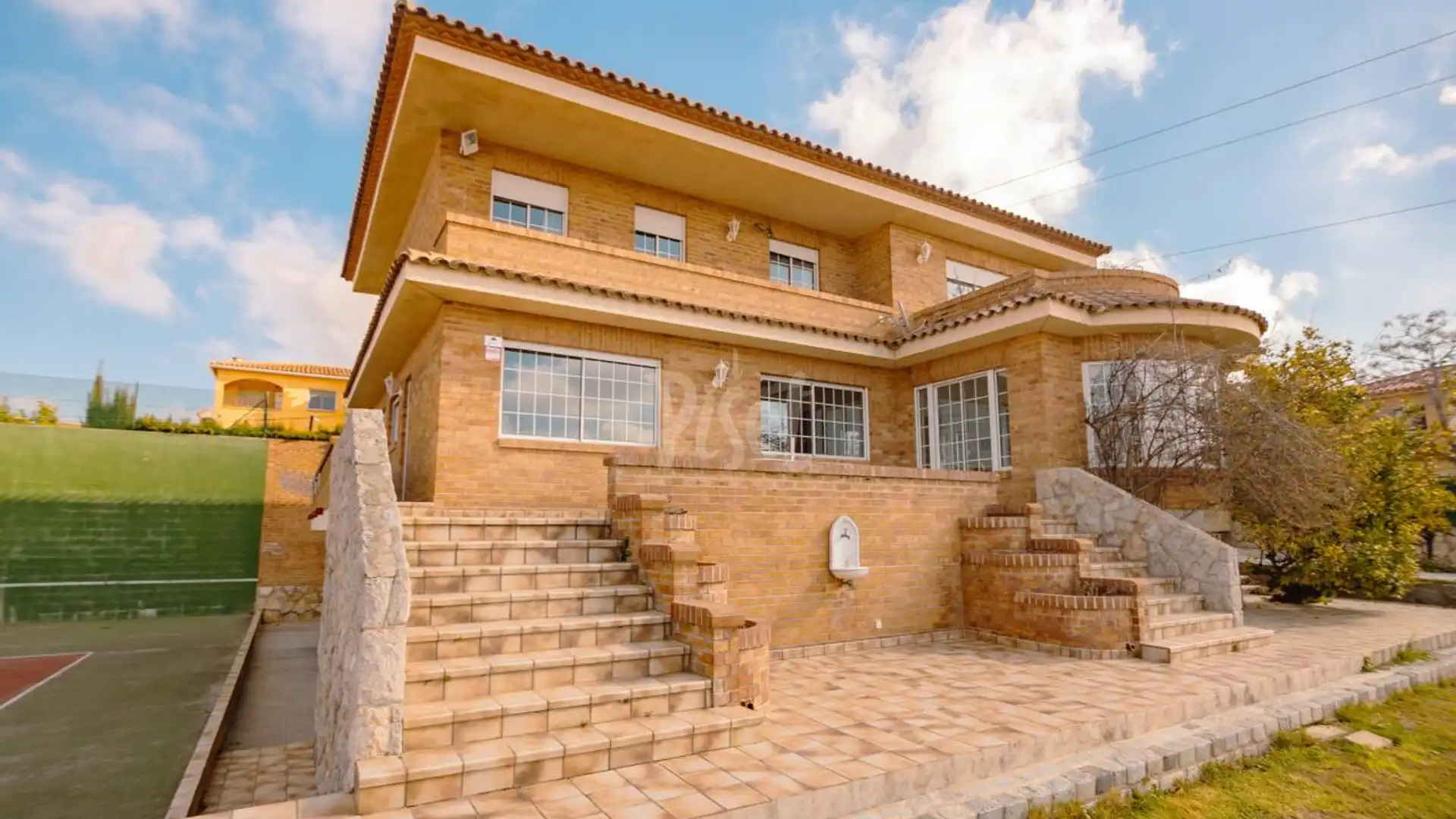 Vista exterior de Casa o xalet en venda en La Secuita amb Calefacció, Jardí privat i Terrassa