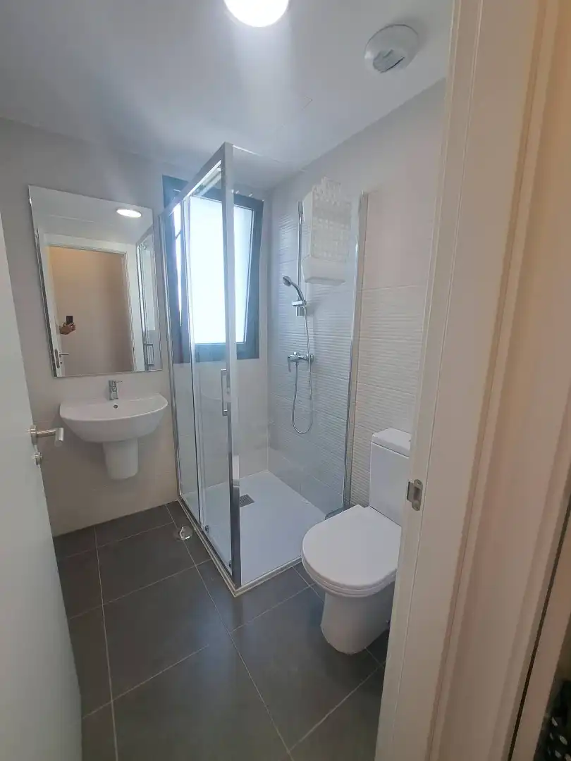 Flat for rent in Calle Emilio Prados, 2, Los Rios