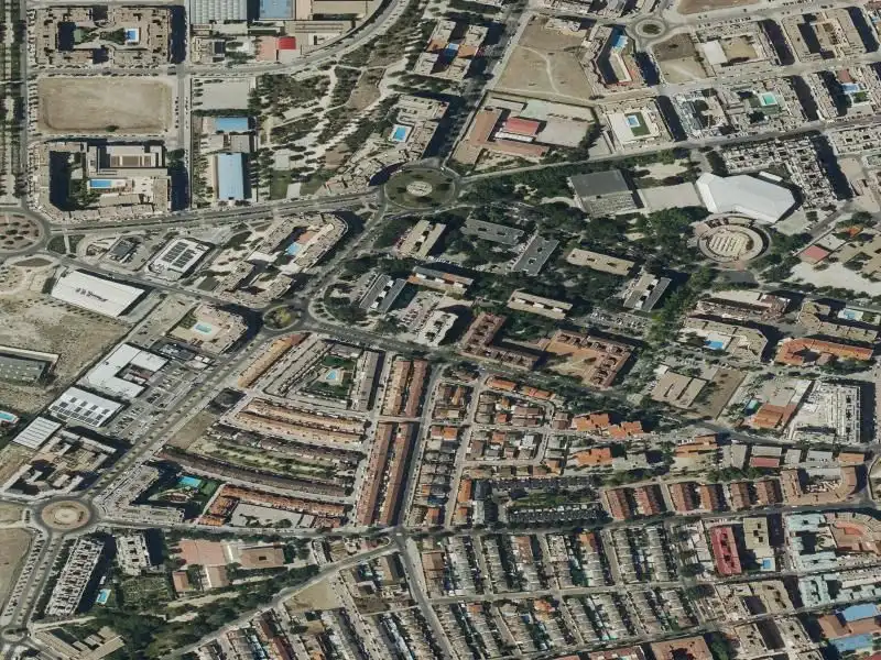 Appartamento in vendita a Calle Parla, imagen 3