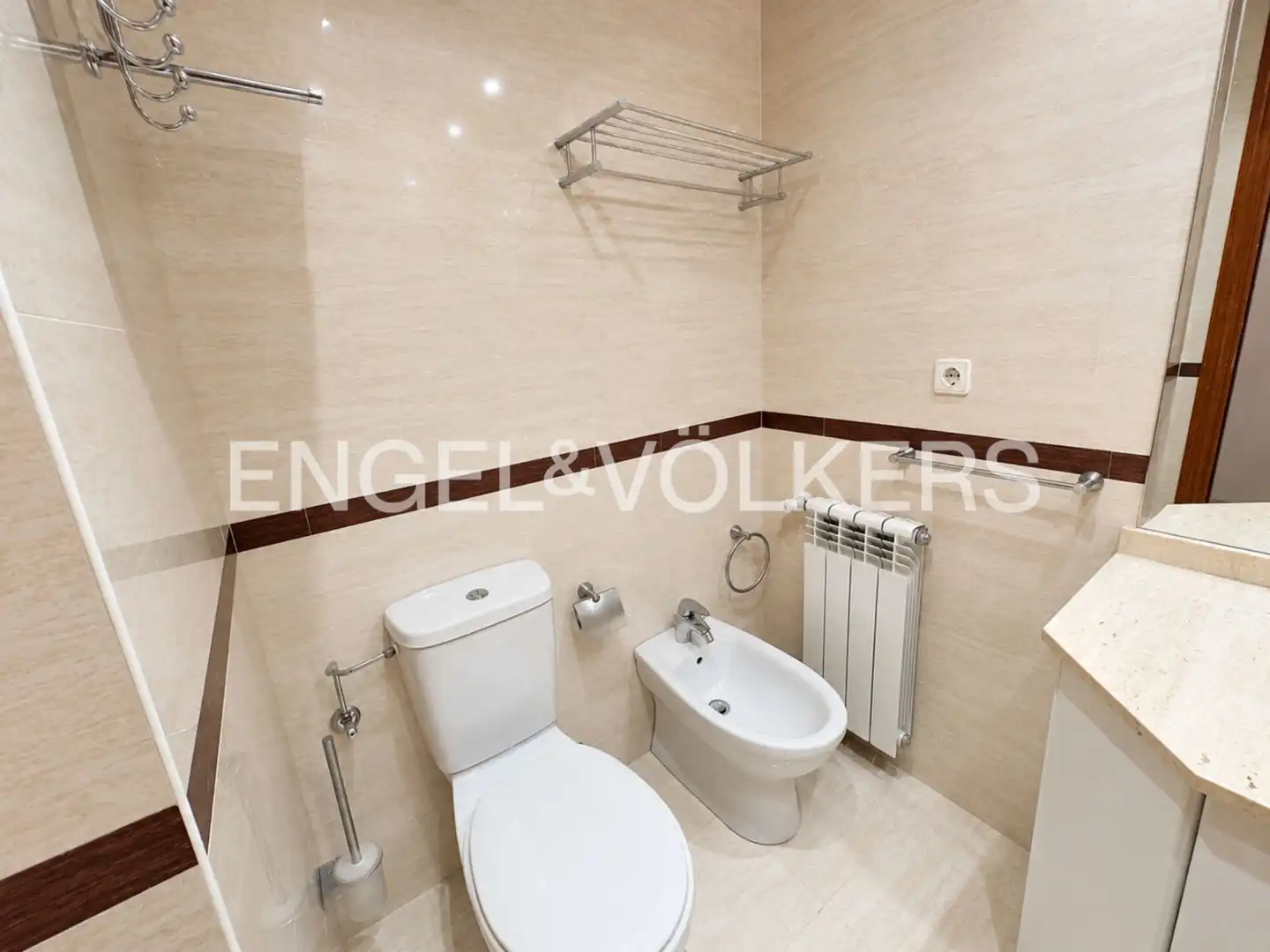Piso de alquiler en Escaldes – Engordany con Calefacción, Parquet y Terraza