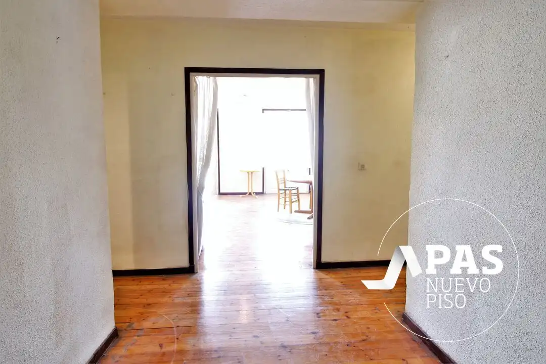 Wohnung zum Verkauf in Santander mit Heizung und Balkon