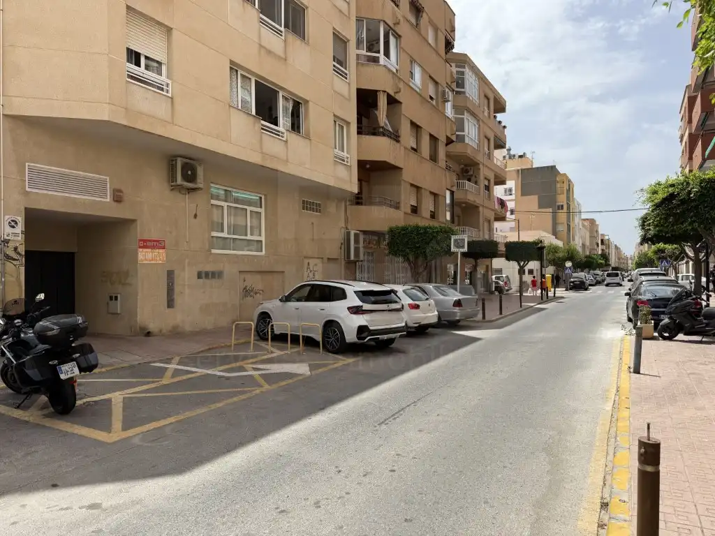 Garaje en venta en Paseo Malecon, Puerto de Garrucha