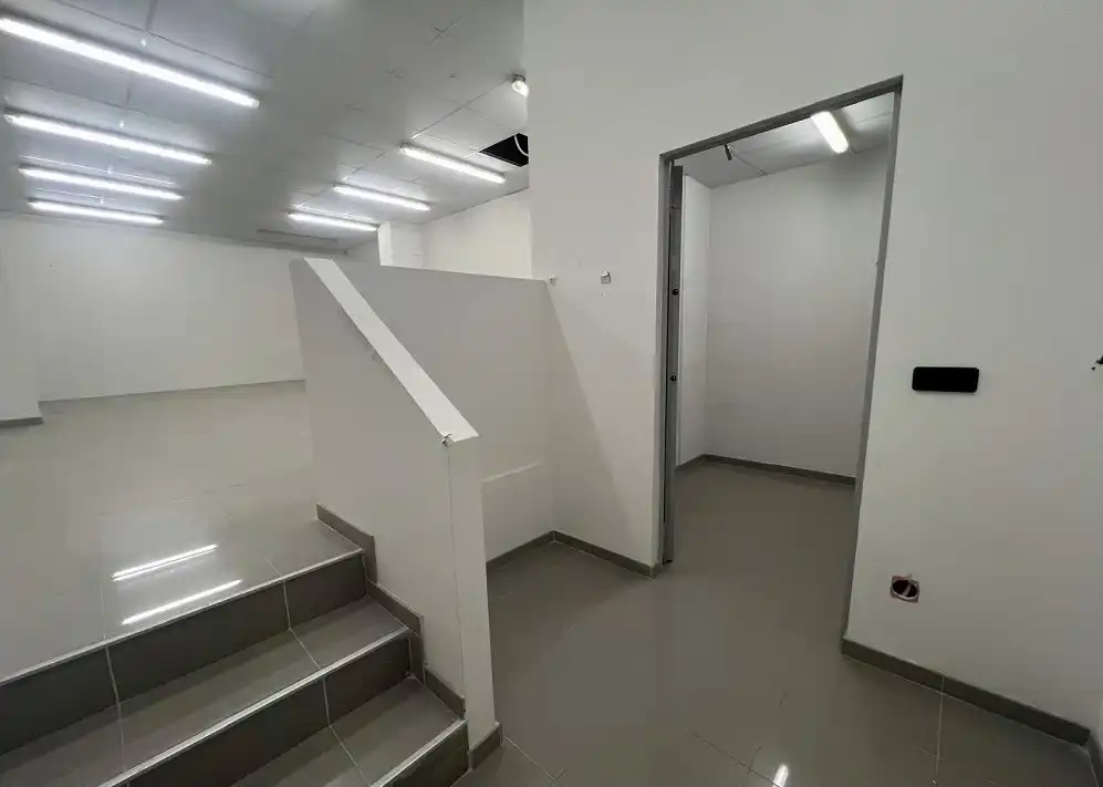Business premises for sale in Av. Levante, imagen 7