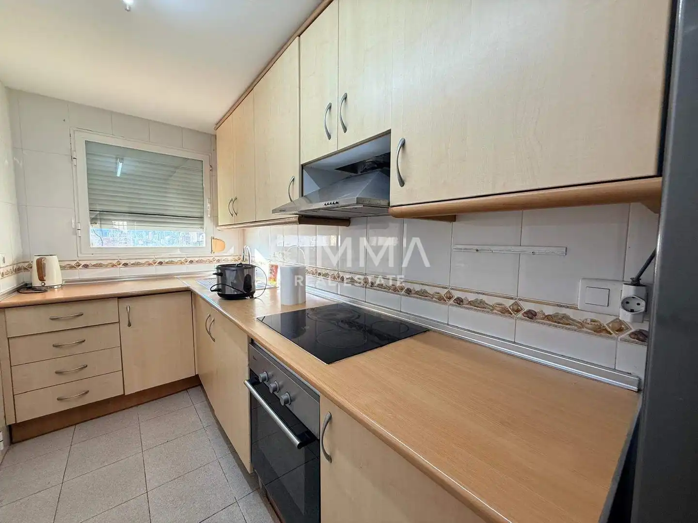 Cocina de Apartamento en venta en Benidorm con Aire acondicionado, Jardín privado y Terraza