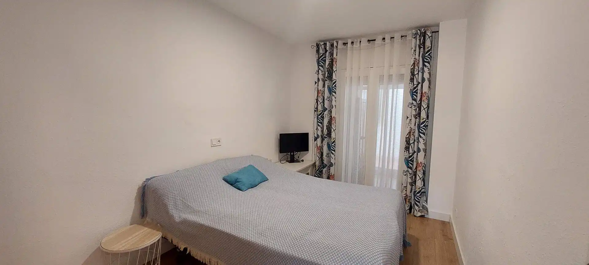 Schlafzimmer von Wohnung zum Verkauf in Salou mit Klimaanlage, Heizung und Abstellraum