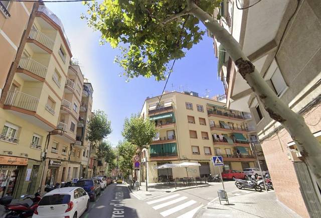 Piso en Venta en  OVIEDO D' en Pubilla Cases