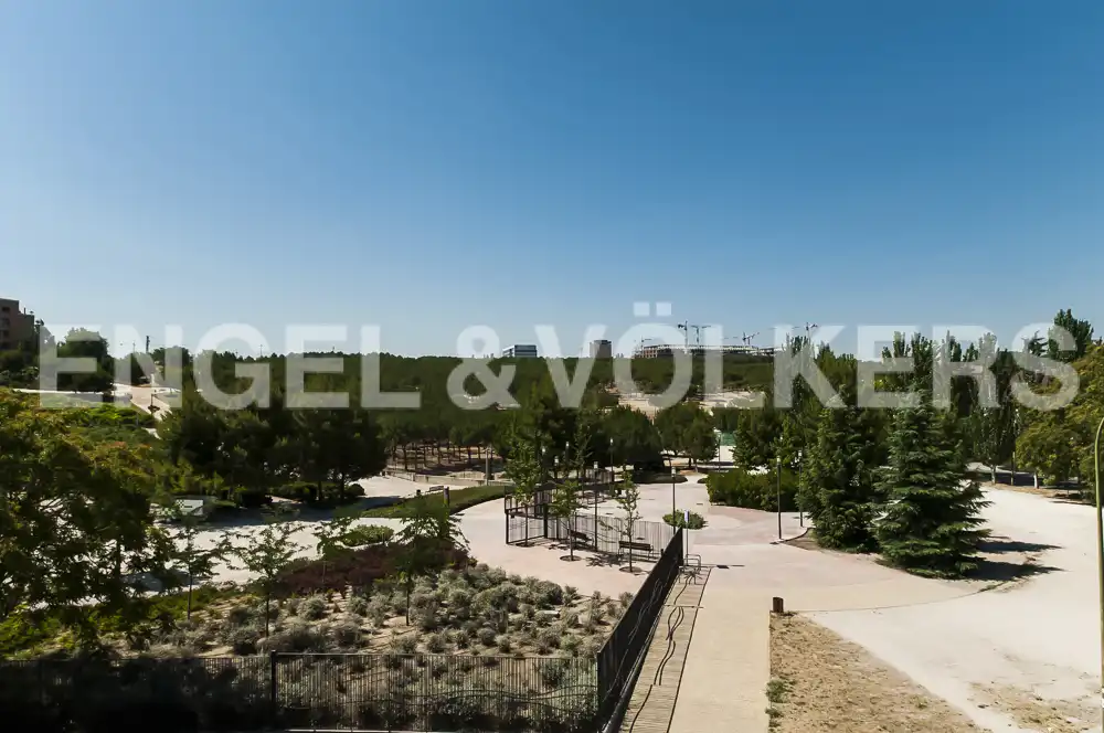 Houses for rent in Madrid  with Air Conditioner, Heating and Private garden