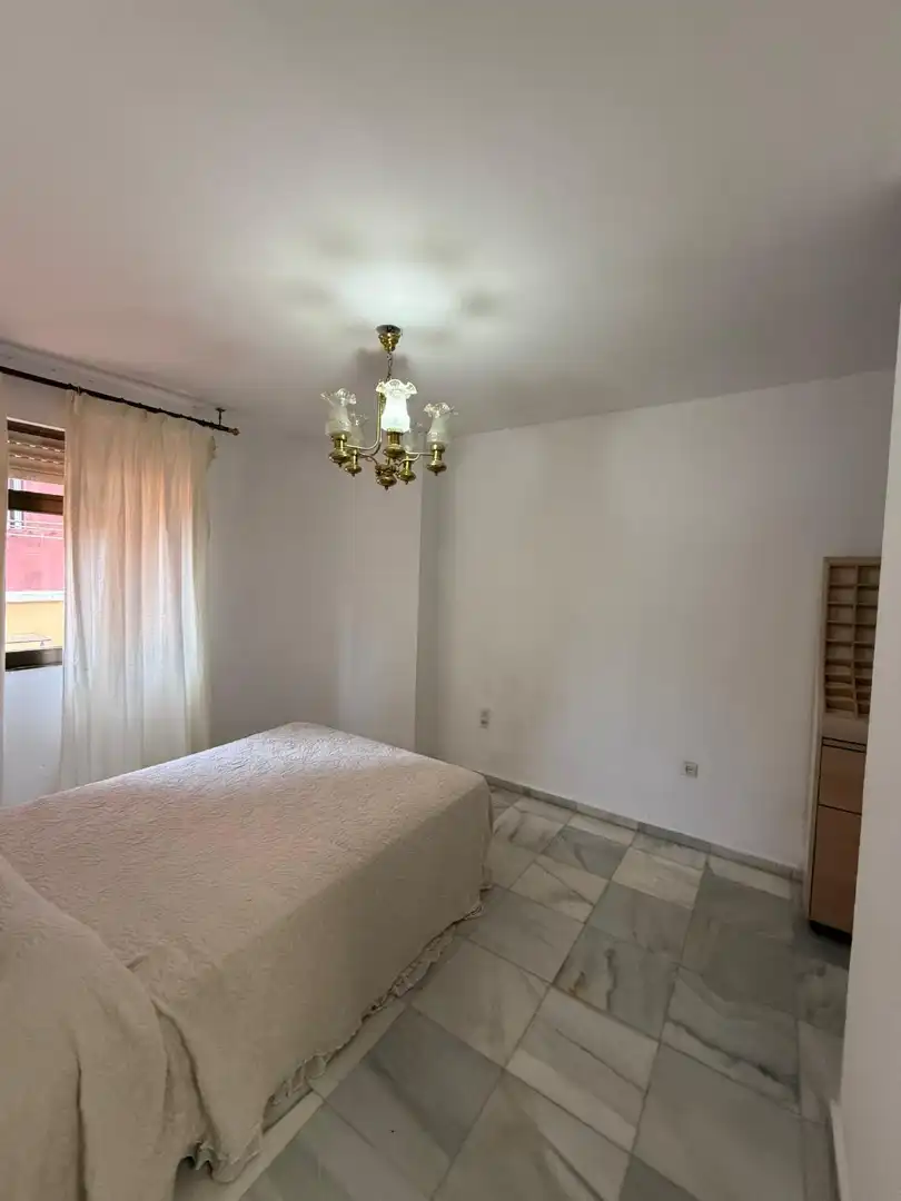 Bedroom of Flat for rent in Badajoz  with Air Conditioner, Heating and Terrace