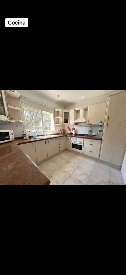 Cocina de Casa o chalet en venta en Paterna con Aire acondicionado, Jardín privado y Piscina