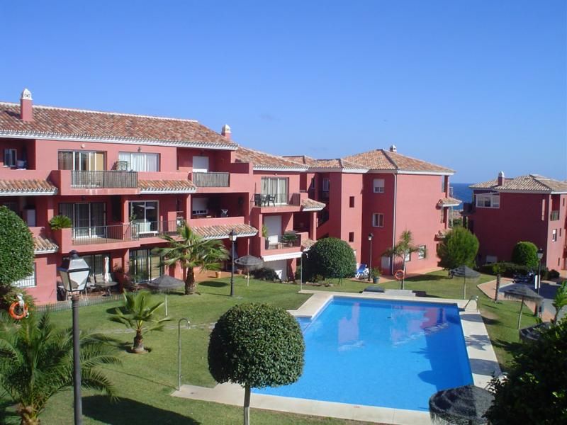 Flat for sale in San Luis de Sabinillas