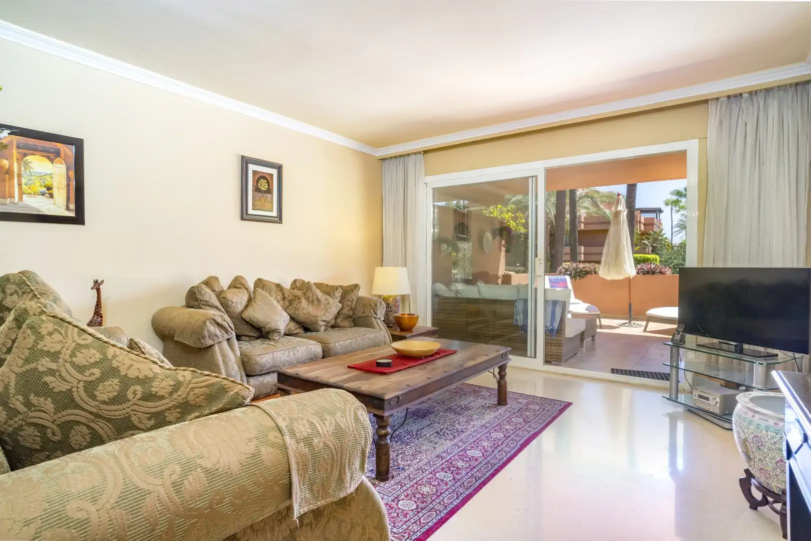 Home with pool for sale in Nueva Andalucía, imagen 8