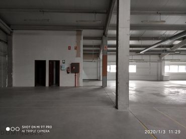 Nave industrielle à vendre à Valadares - Beade