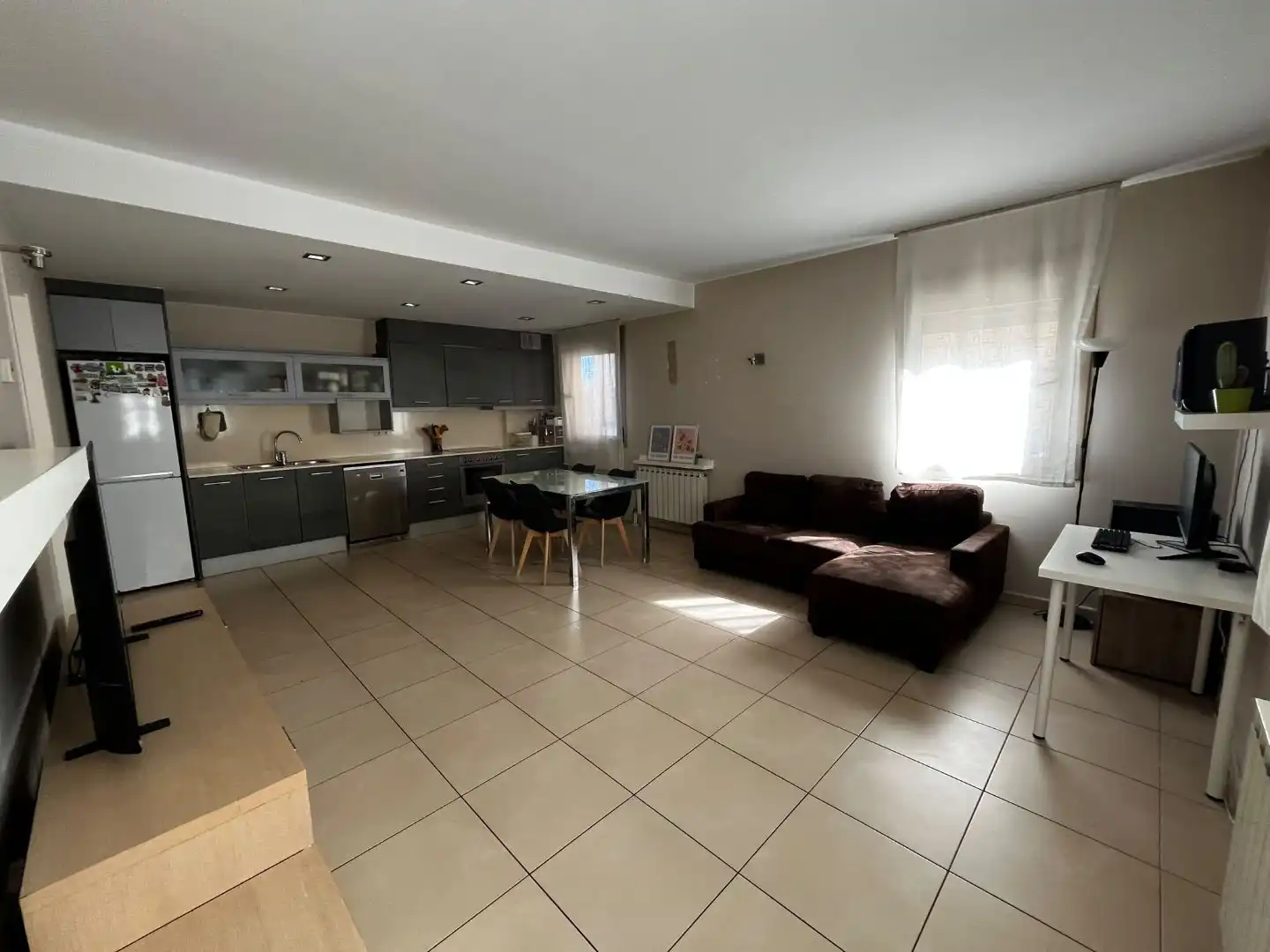 Pis de lloguer a sala ambrós 5